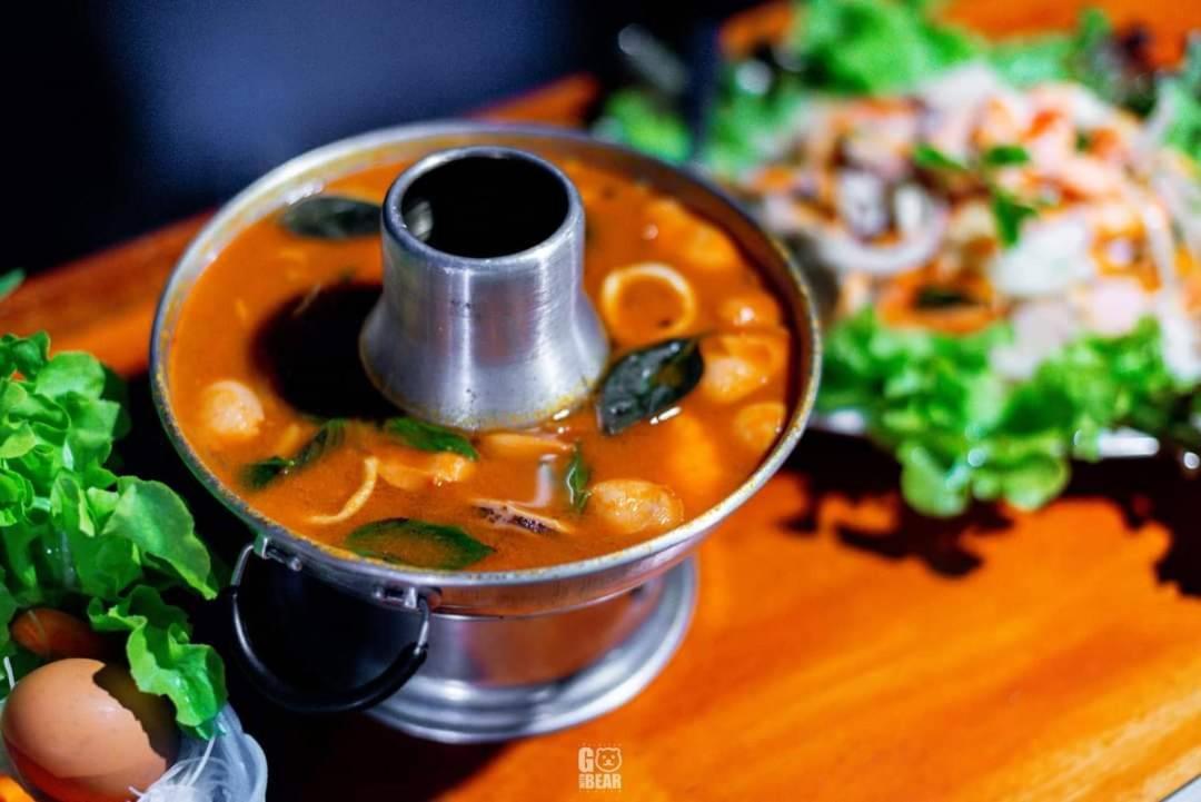 Hotel ภูเบิกฟ้า แคมป์ปิ้ง à Mon Jam Extérieur photo